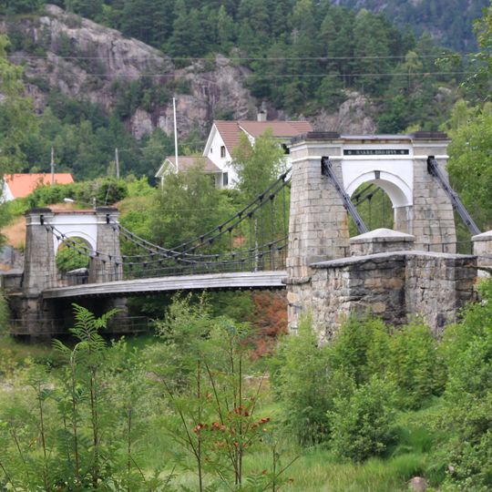 Bakke bridge