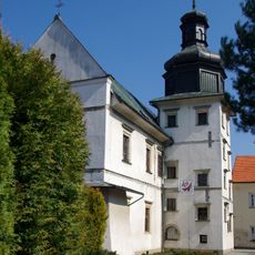 Klasztor (d. dwór) z refektarzem i kaplicą, 1 poł. XVI