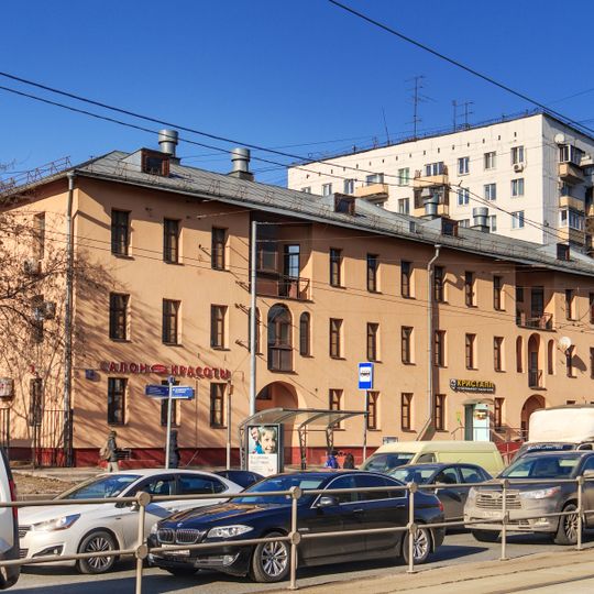 Demonstrative houses for workers at Rusakovskaya street