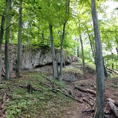 Cave over Jóreménység