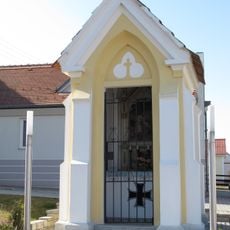 Wegkapelle, Kriegerdenkmal