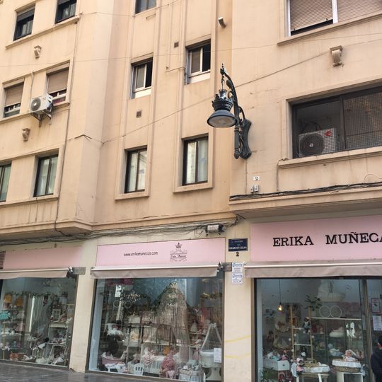 Building at 2 Gravador Selma street, Valencia