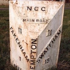 Milepost, 15yds N of jct with A1065