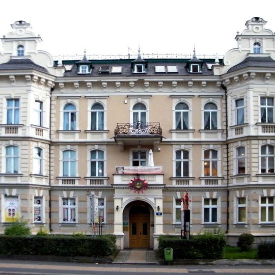 18 Ozimska Street in Opole