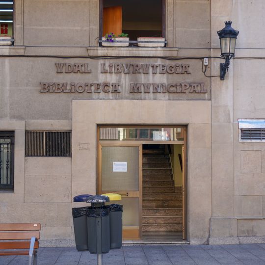 Biblioteca Municipal Central Infantil