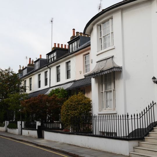 19-26, Victoria Grove W8