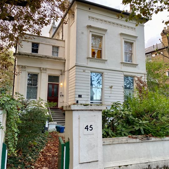 45, Highbury New Park