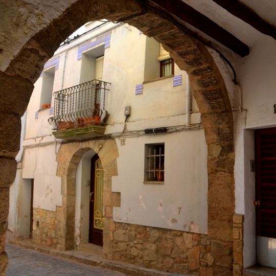 Carrer de les Voltes