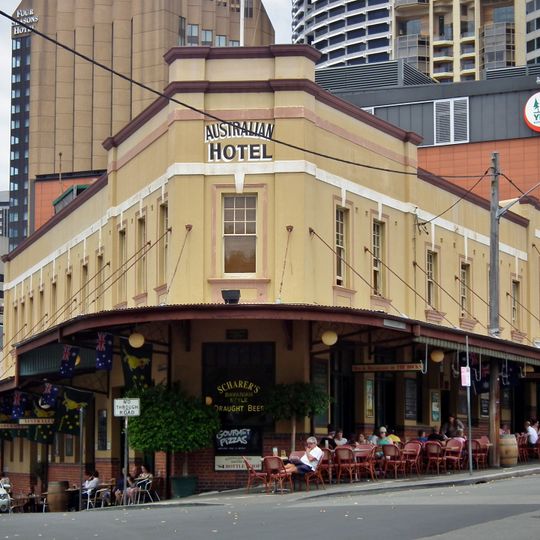 Australian Hotel