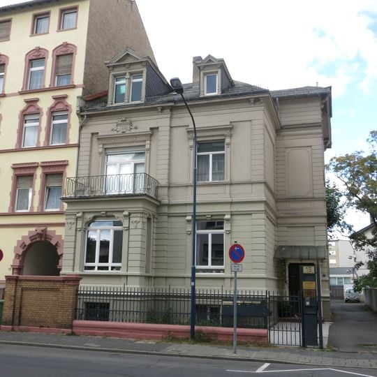 Haus Bettinastraße 15