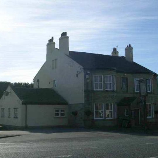 The Kings Head Public House And Coach House/Stable Adjoining To Right