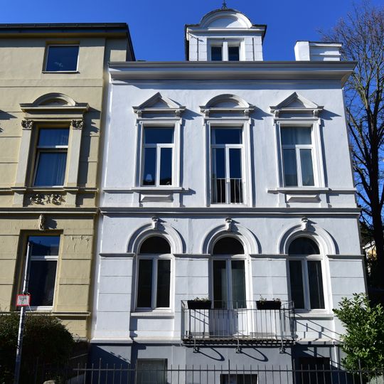 Kurfürstenstraße 3