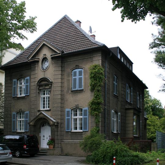 Mozartstraße 10