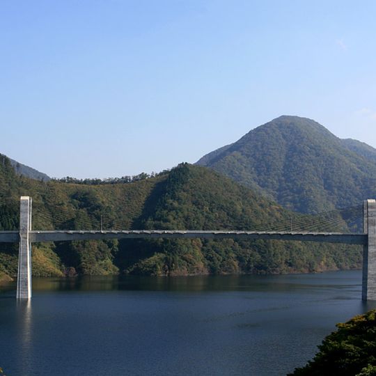 Tokunoyamahattoku Bridge