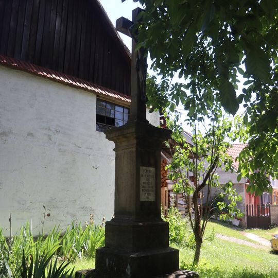 Kříž u domu 96 v Sudicích