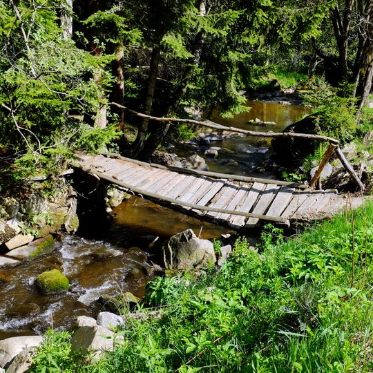 Lávka přes Bystřici u dolu Šlik