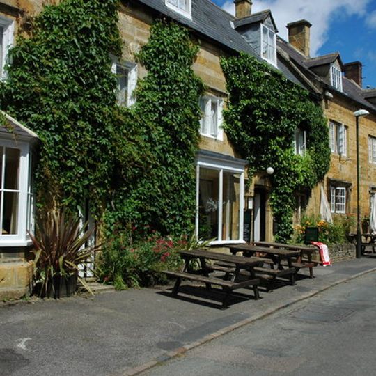 Crown Inn And Victoria Friendly Society Premises