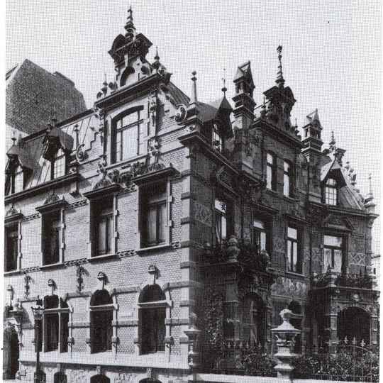 Von-Werth-Straße 59 / Hansaring 20