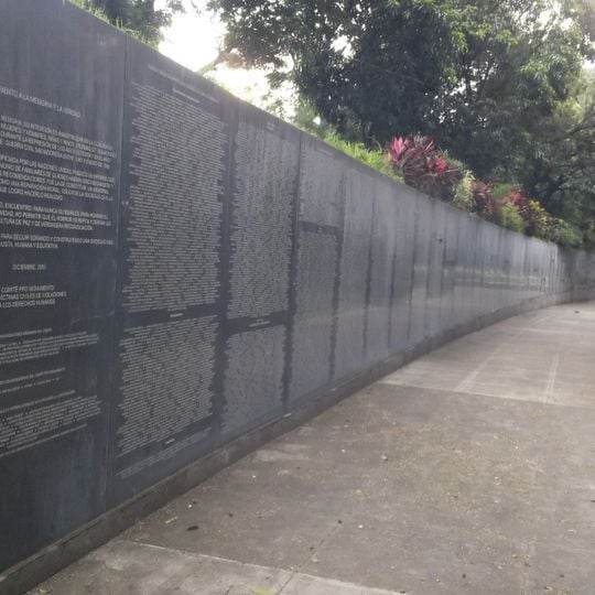 Monumento a la Memoria y la Verdad