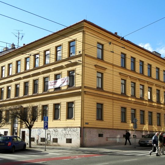 Smetanova 3 - 13, 4 - 12