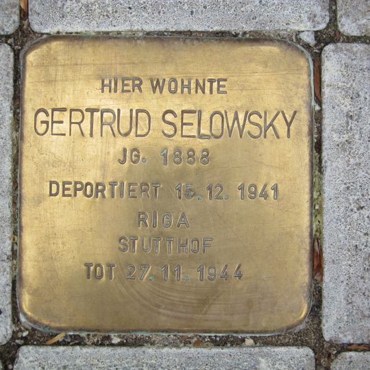 Stolperstein en memoria de Gertrud Selowsky