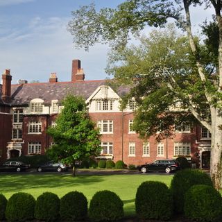 Belle Meade Apartments