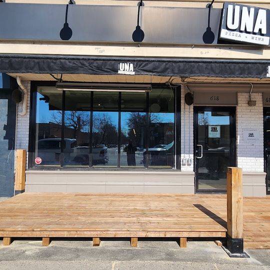 Una Pizza + Wine 17th Ave SW