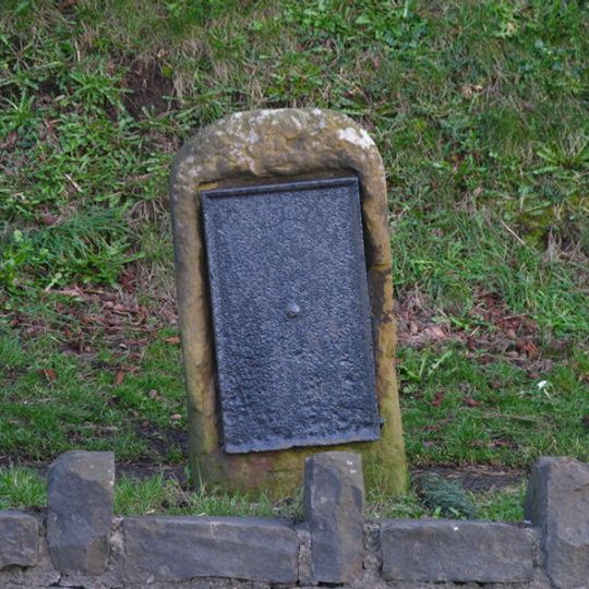 Milestone, Stepney Road, Scarborough