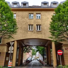 Gemeindebau Mittelgasse 1