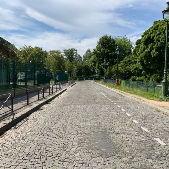 Square Henri-Bataille