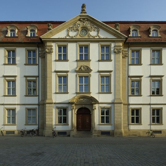 Ehemaliges von Stutterheimsches Palais, von 1836 bis 1973 Rathaus