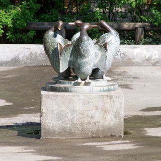 Duck figures