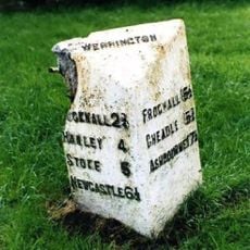 Milepost At Sj 943 475