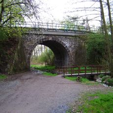 Lávka přes Říčanský potok za železničním mostem v Uhříněvsi