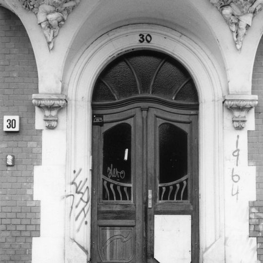 Mietshaus Hamburger Straße 30