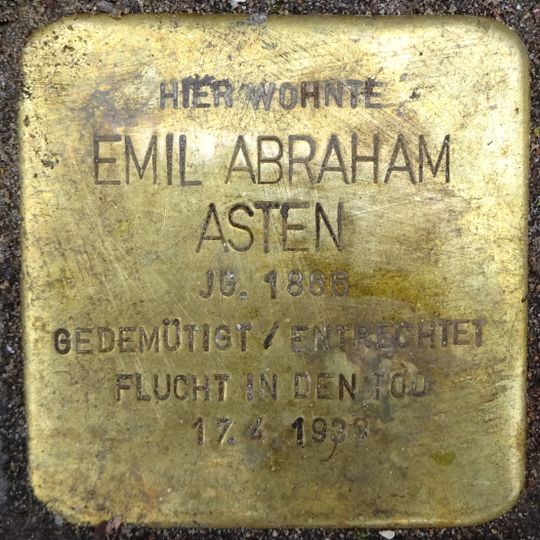 Stolperstein dedicated to Emil Abraham Asten