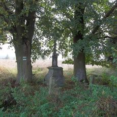 Kříž jihovýchodně od Jižné v remízku