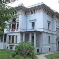 Villa mit Einfriedung und Garten Plantagenstraße 2