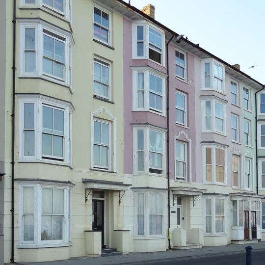 No.60 Marine Terrace