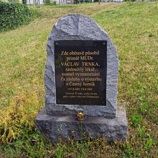 Památník Václava Trnky u nemocnice v Příbrami