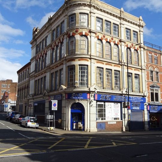 25, Constitution Hill B19