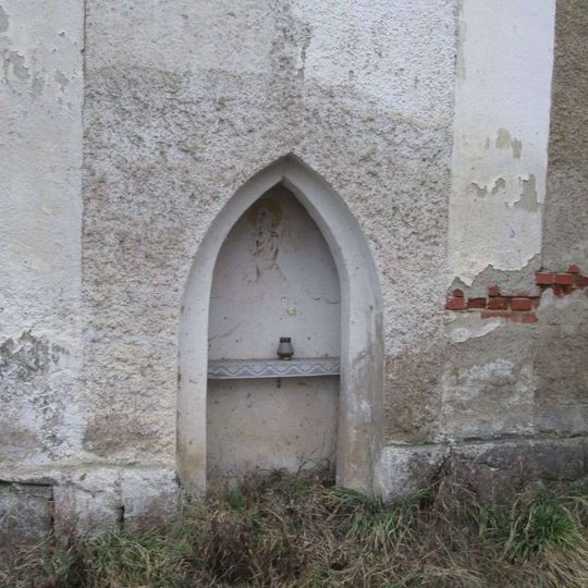 Vestavěná kaplička v Křakově
