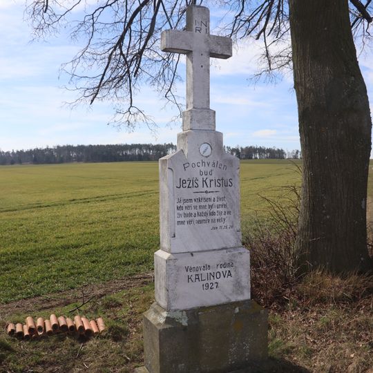 Kříž u silnice západně od Odunce