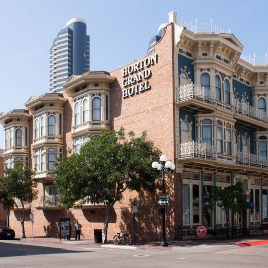 Horton Grand Hotel