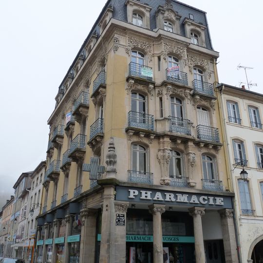 Maison, 9 place des Vosges