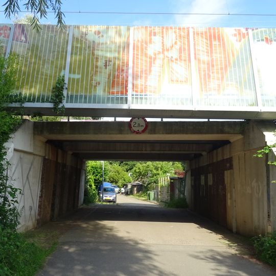 Spoorbrug Vroesenkade