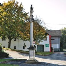 Kriegerdenkmal, Mariensäule