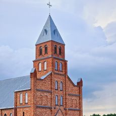 Касцёл Найсвяцейшай Тройцы і Святога Францішка Асізскага (2001)