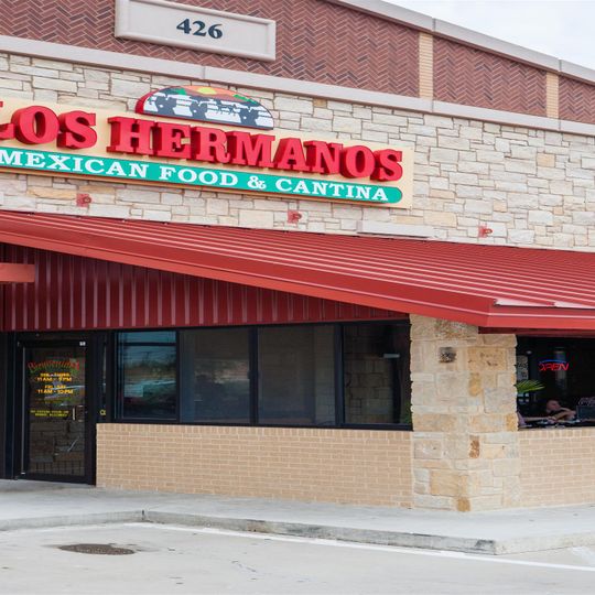 Los Hermanos