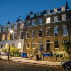 38-42, Addington Square